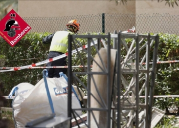 Benidorm suma una segona víctima mortal en el greu accident d’una obra en desplomar-se una bastida