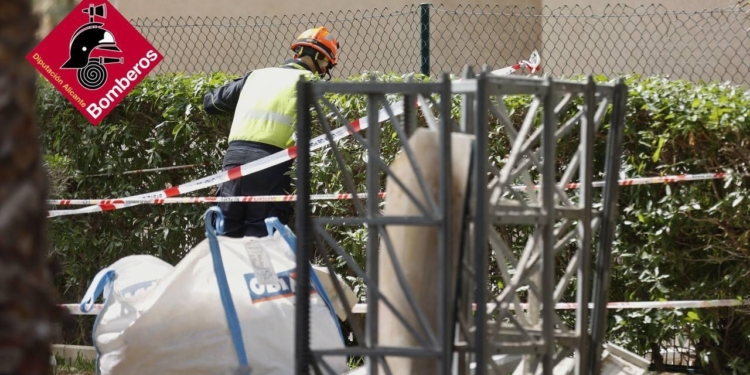 Benidorm suma una segona víctima mortal en el greu accident d’una obra en desplomar-se una bastida